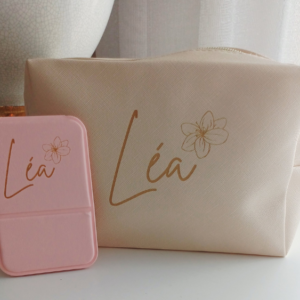 Personalized toiletry bag + mirror set